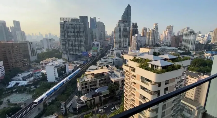 ขาย AEQUA สุขุมวิท 49 ห้องชั้น 21 สูงมากๆ ได้วิวเมืองสุดเริ่ด พร้อมติดวอลเปเปอร์ทั้งห้อง ห้ามพลาด