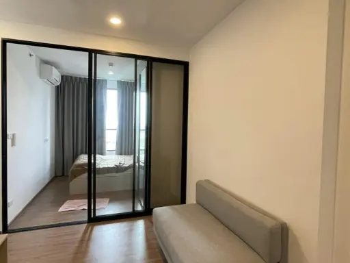 For rent THE ORIGIN Ram 209 Interchange, fully furnished room, ready to move in, hurry and book now, don't wait.
