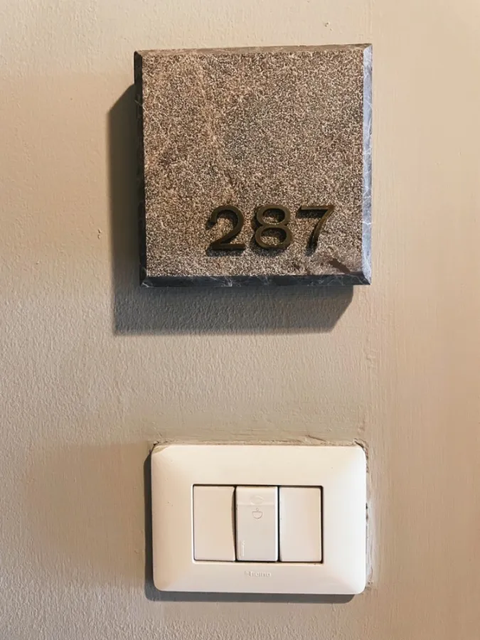 Condo for sale, rent, Ashton Morph 38, complete furniture and electrical appliances. Great facilities. Urgent!!