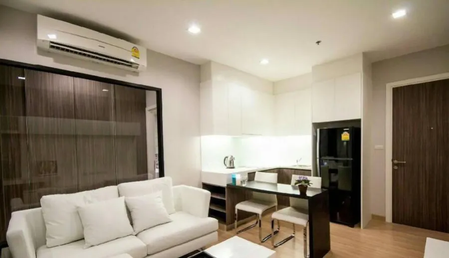 ขาย ให้เช่า!! คอนโด เออร์บาโน่ แอบโซลูท สาทร-ตากสิน ห้องสวย ตกแต่งเฟอร์ Built in ราคาดี รีบจองเลย!!