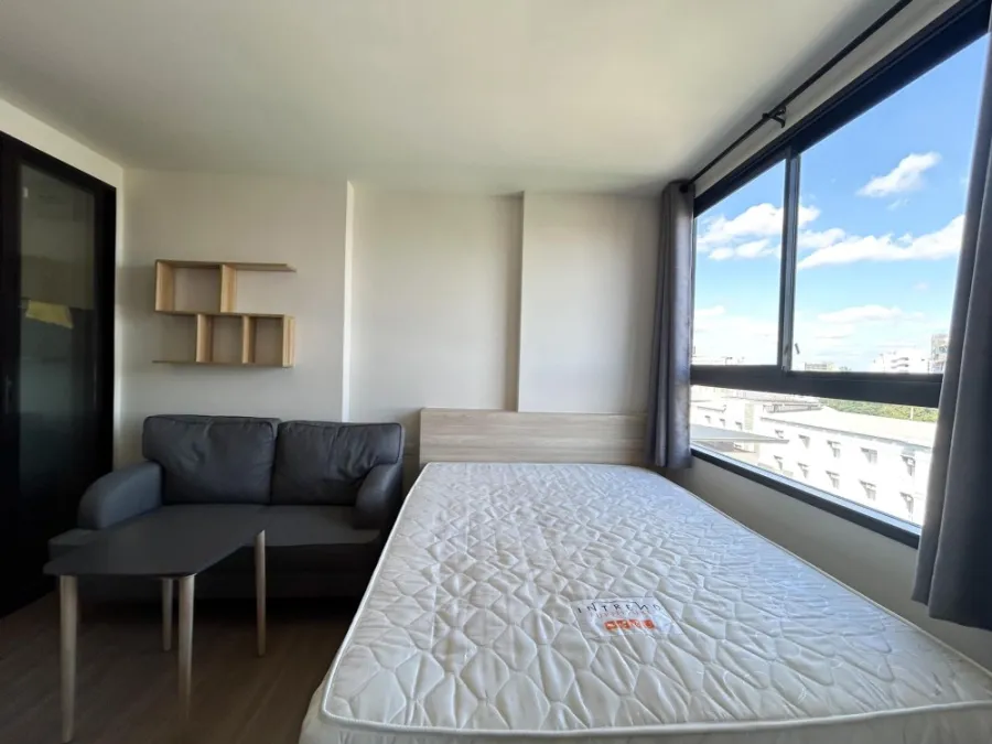 For sale: The Move Kaset, studio room, high floor, good condition, fully furnished, don't miss it if you're late.