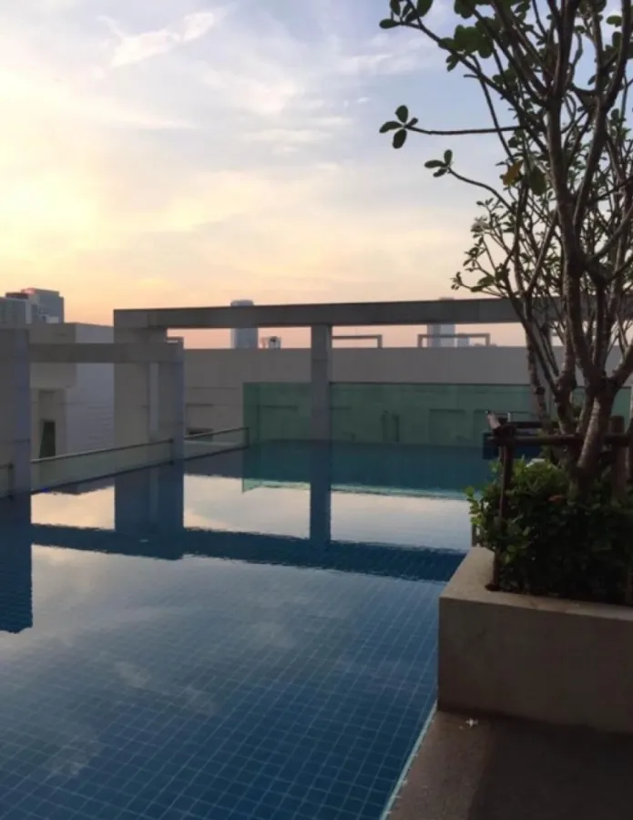 For rent!! Condo T.C. Green, 9th floor, Building A, corner room, fully furnished, don't miss it!!