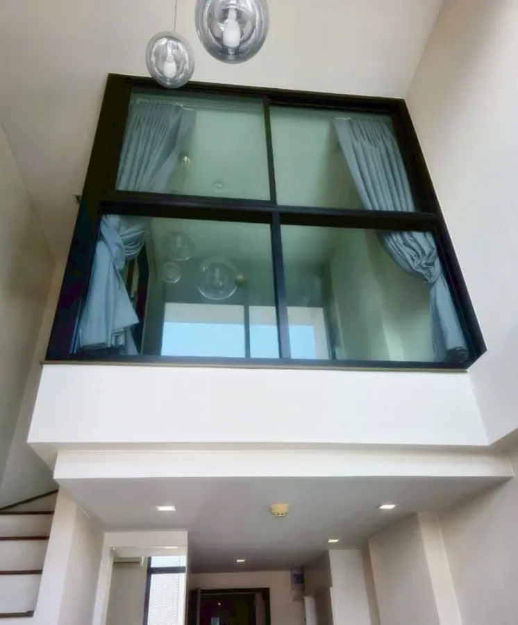 Urgent sale!! Condo Beyond Sukhumvit, Duplex room, 7th floor, ready to move in, just bring your bags and move in. Don't miss out!!