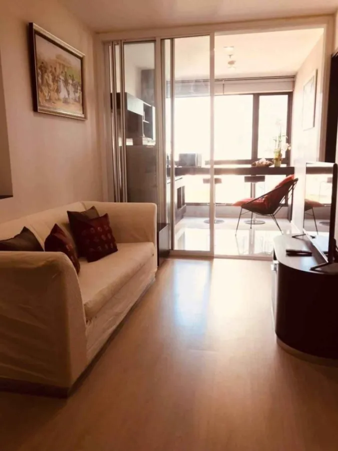 Condo for rent, Rhythm Sukhumvit 44/1, beautiful room, ready to move in. Don't wait.
