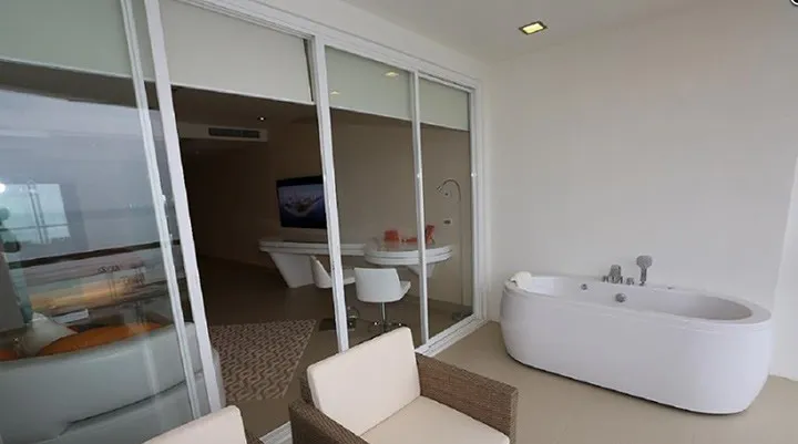 ขาย Sands Condominium ตั้งอยู่ชั้น8 ขนาด28ตารางเมตร เห็นทะเลบางส่วนที่ระเบียง ห้ามพลาด