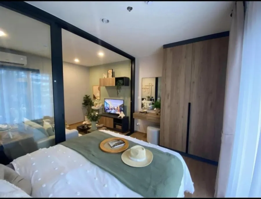 Selling down payment on The Line Vibe, 16th floor, south side, unblocked view. If interested in owning it, hurry and reserve now. Don't miss it.