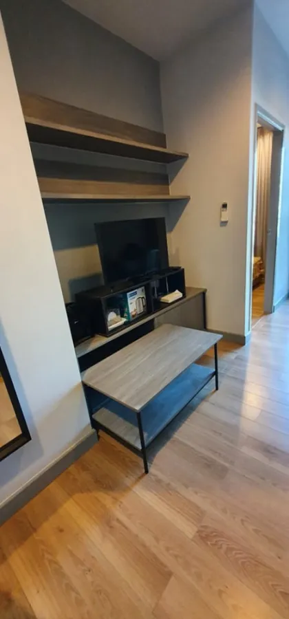 Condo for rent, Chapter One, Midtown, Ladprao 24, built-in room, wooden floor, fully furnished, ready to move in. Hurry up to reserve.