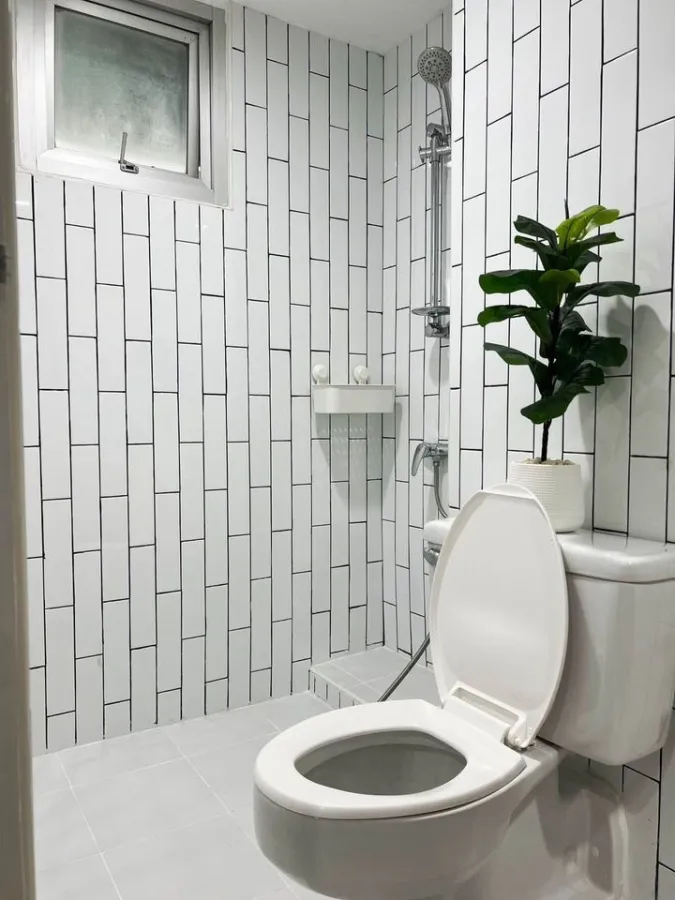 Condo for sale and Rent , Lumpini Place Water Cliff, 10th floor, very beautifully decorated room, very well built-in, hurry to reserve.