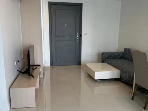 For rent: Element Srinakarin, spacious room, good price, complete furniture and electrical appliances, ready to move in