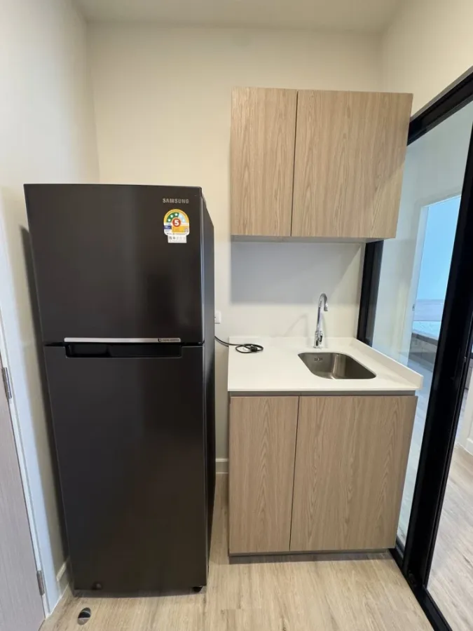 For rent: XIM Suksawat - Rama 3, a lovely unit on the 20th floor, fully furnished with appliances. Don't miss out!