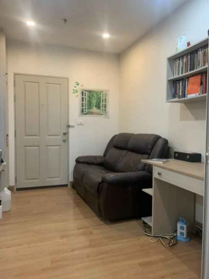 For sale: Chapter One Modern Dutch, 9th floor, river view, fully furnished, nice to live in, reserve now, don't miss out.