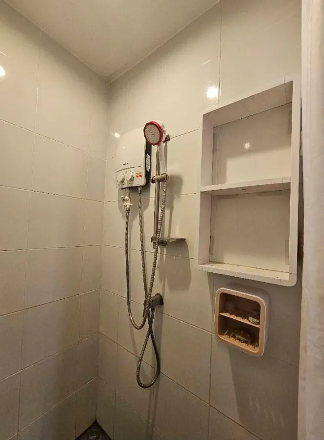 For sale, for rent, The Paint Palette Ngamwongwan, spacious room. Great usable space Hurry and reserve now.