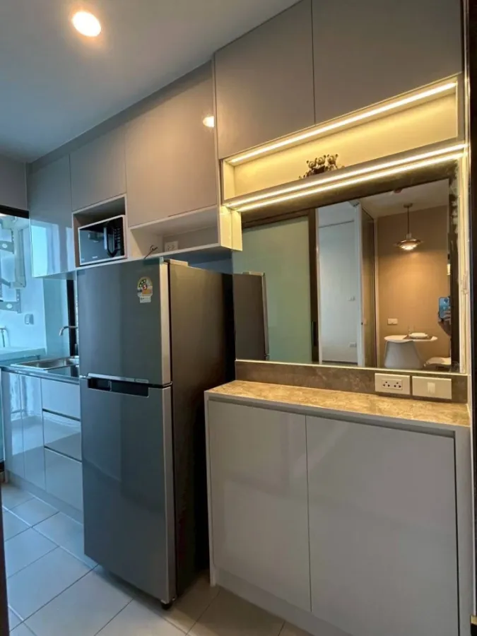 For rent: REGENT Home Wuttakat. Comfortable rooms, complete amenities, great value. You must book now!
