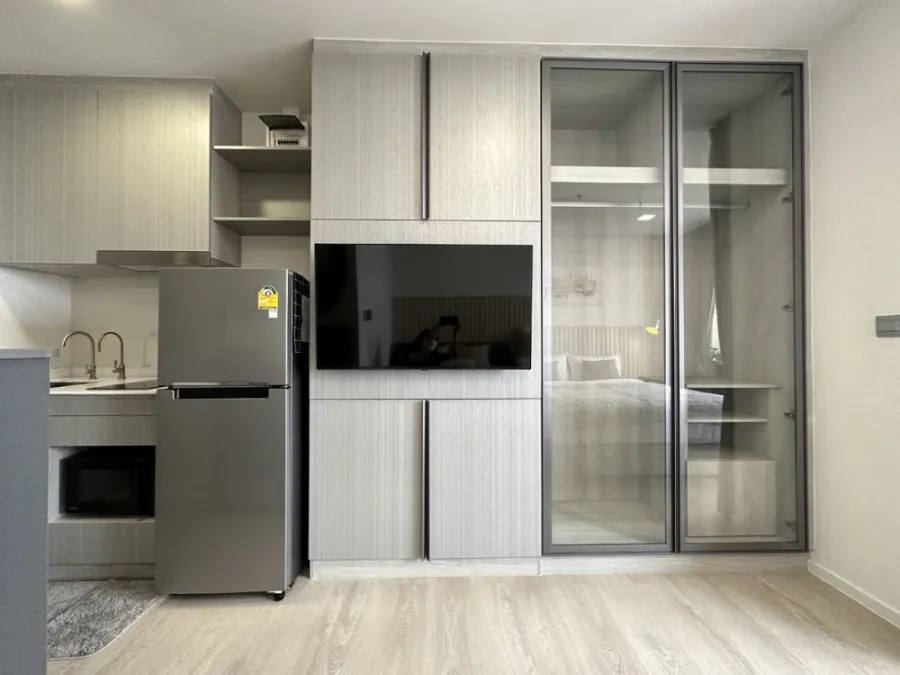 For rent: Modiz Launch Rangsit, 29th floor, fully furnished and ready to move in. Book now! Don't miss out!