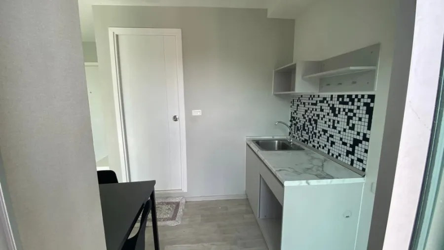 For rent Plum Condo รามคำแหง 60 Interchange ห้องหัวมุมไม่มีตึกบังวิว ราคาดีเวอร์ รีบมาจองเลย