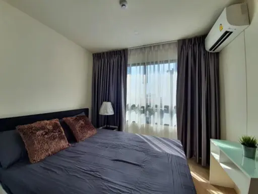 Urgent for rent !! Icondo Green Space Sukhumvit 77 Phase 2, pool view, good location, near Suvarnabhumi Airport. Fully furnished, ready to move in, book now !!