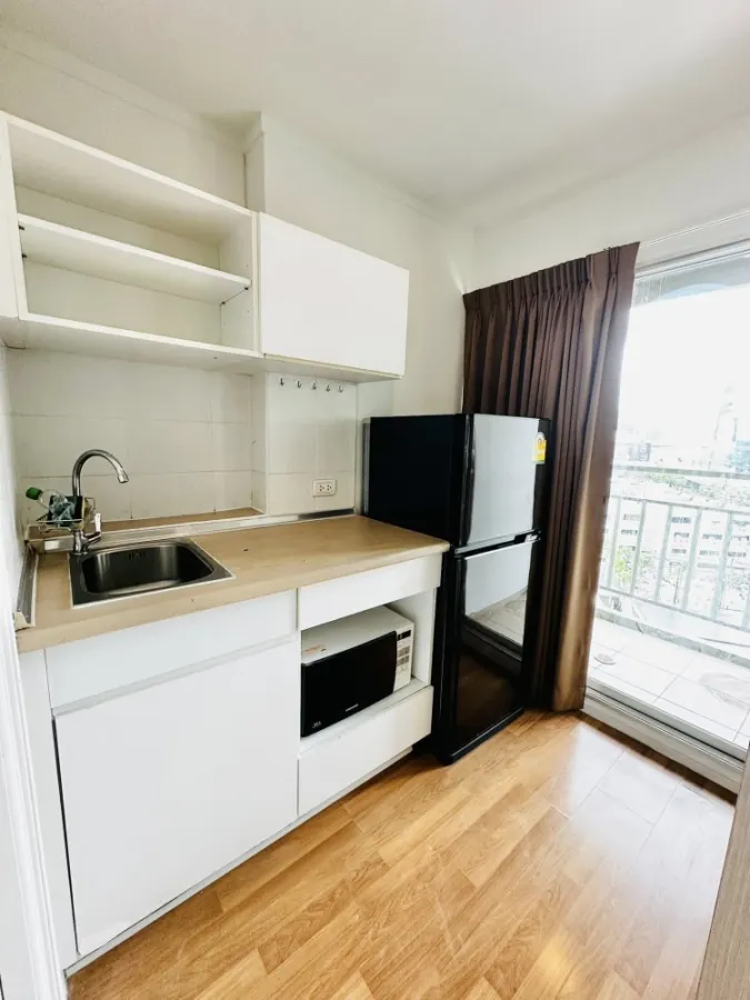 For rent, Lumpini Park Rama 9-Ratchada, beautiful room, furniture is ready, don't wait.