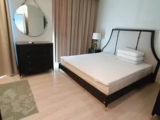 Condo for rent, Noble Revolve Ratchada, fully furnished, ready to move in, convenient travel, near the BTS.