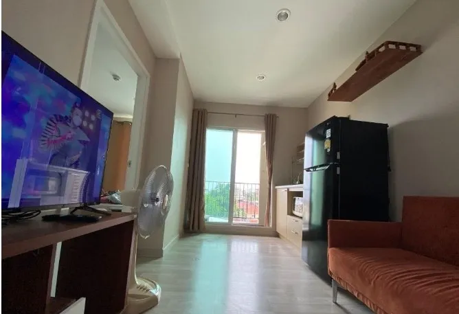 For rent: Plum Condo Chokchai, 4 rooms, ready to move in, very good price. Let me tell you, you must not miss this room.