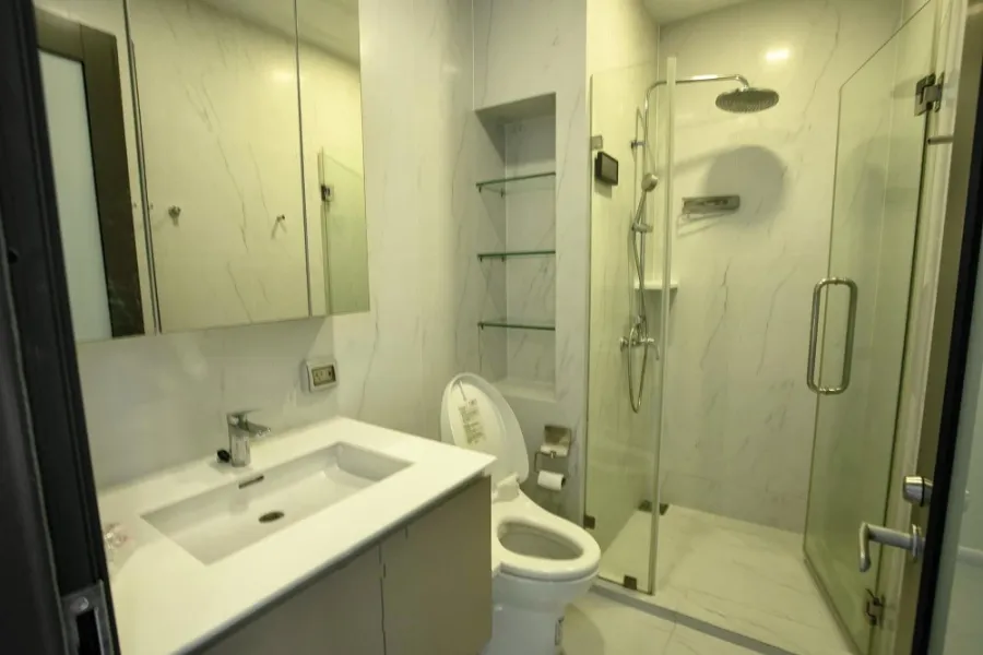 ปล่อย ขาย เช่า Chewathai Residence Asoke ห้องน่าอยู่ เฟอร์ เครื่องใช้ไฟฟ้าครบ ราคาดี จองเลยจ้า