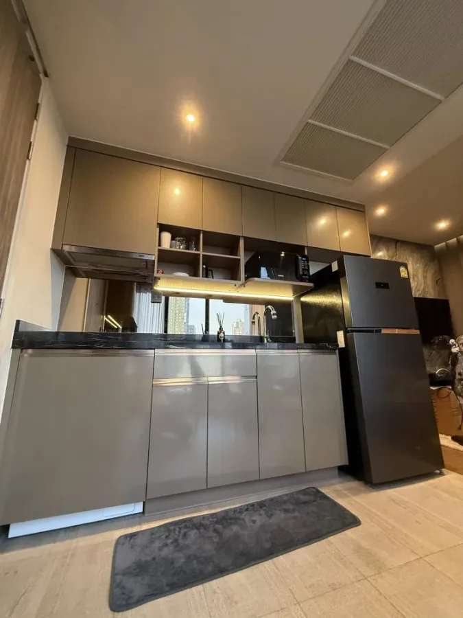 For sale, for rent, ideo q sukhumvit 36, decorated room, built-in work throughout the room, corner room, private building, book first, get it first.