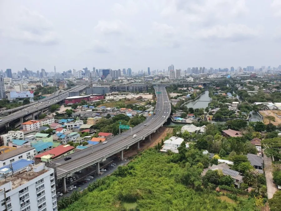 For sale, for rent, Condo Ideo New Rama 9, Duplex room, affordable price, come and reserve today, don't miss out.