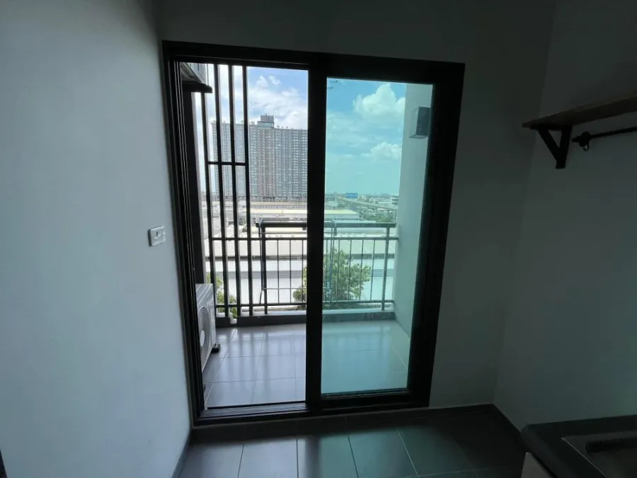 For sale Ideo Sukhumvit 115, 9th floor, separated room. Complete facilities Reserve first, stay first.