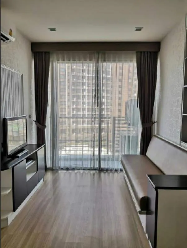 ขาย !! Skywalk Condominium ชั้น 11ตดแต่ง พร้อมเข้าอยู่!!