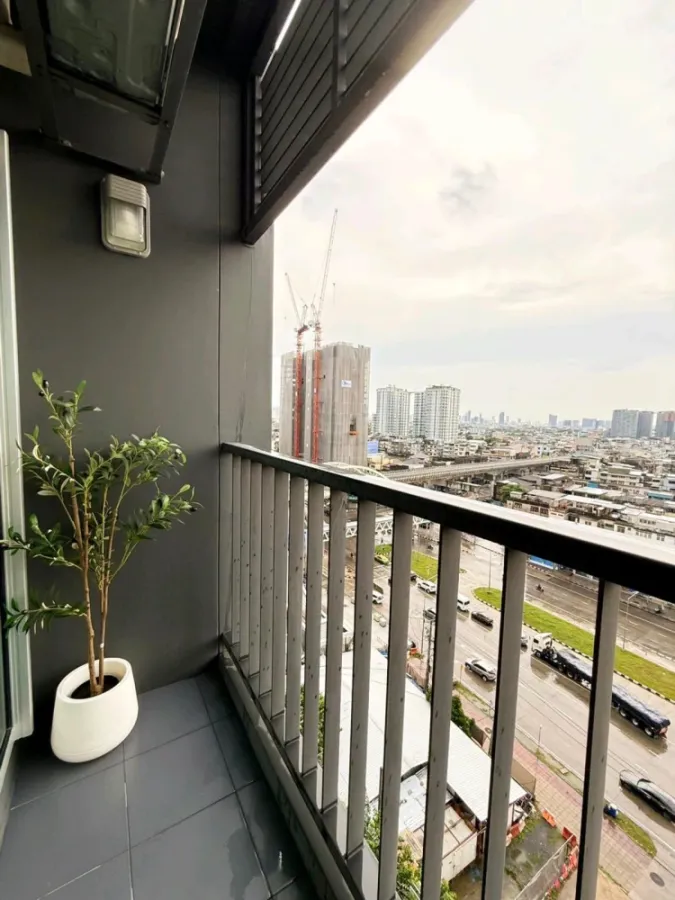 For rent: The President Charan - Yaek Fai Chai Station, beautiful room, fully furnished, ready to move in, reserve now.