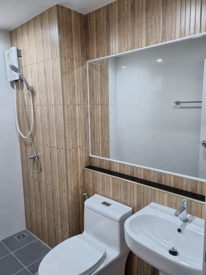 For rent urgently!! Condo Hi Sukhumvit 93, beautiful room, good location, convenient transportation, book now!!