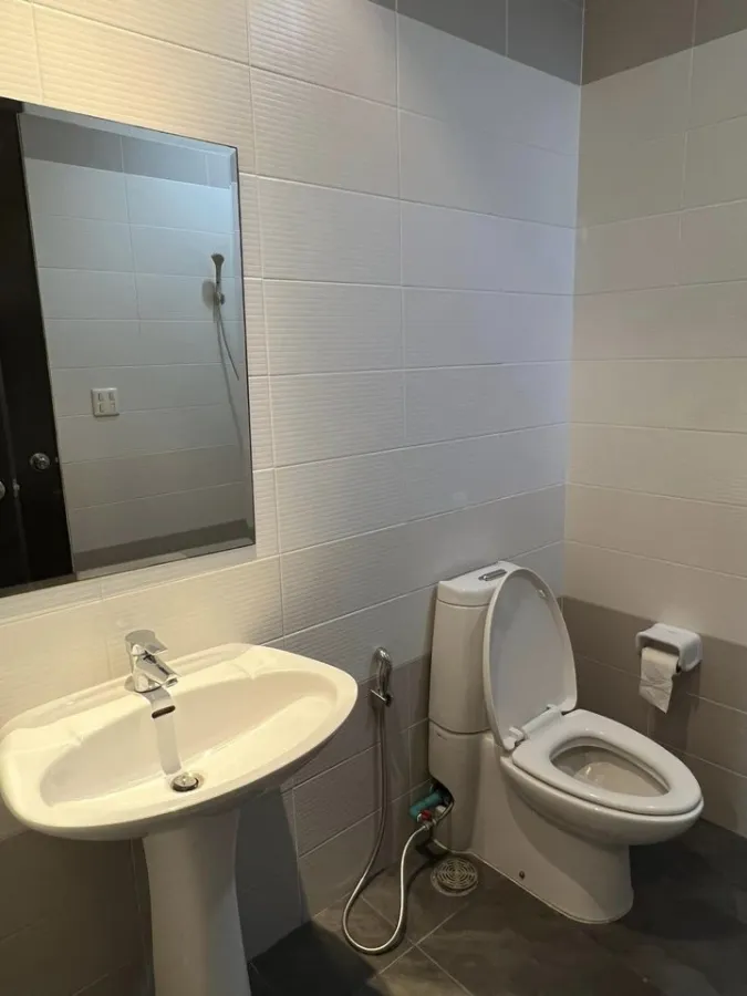 For rent!! Condo AP City Smart Sukhumvit 18, 19th floor, fully furnished, ready to move in. If interested, hurry and reserve now!!