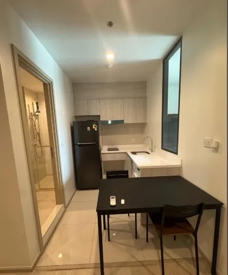 For rent: Life One Wireless, 9th floor, fully furnished, very livable. Book now! Don't miss out! Hurry!