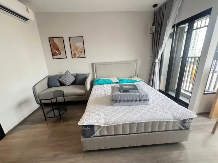 Condo for rent SOHO BANGKOK Ratchada, room ready to move in Complete facilities Don't hesitate to book now.