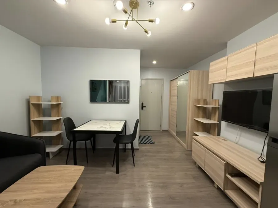 For rent: REGENT HOME BANGNA, beautiful room, SB furniture & complete electrical appliances, ready to move in.