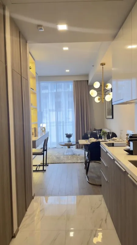 ขาย Celes Asoke ชั้น 10 ห้องกว้างมาก ตกแต่งเรียบหรู ดูดีสุดๆ เฟอร์นิเจอร์อย่างดีทุกชิ้น จองด่วนๆ