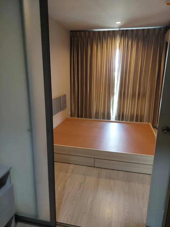 ขาย เดอะไพรเวซี่ รัชดา-สุทธิสาร วิวสระว่ายน้ำบรรยากาศชิลเวอร์ มี walk-in closet ดีแบบนี้จองเลย