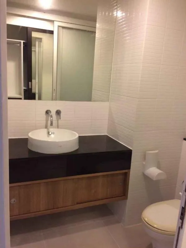 For rent !! Condo Ideo Ladprao 5, near MRT, convenient transportation, beautiful room, ready to move in Miss it and you will regret it.