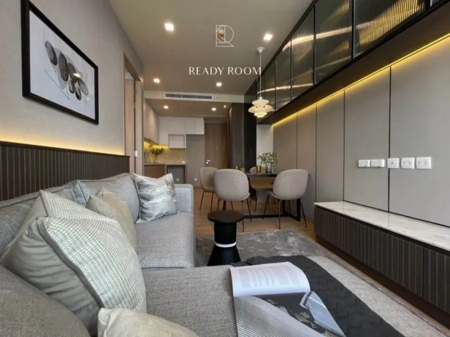 ให้เช่า ขาย คอนโด โนเบิล อราวน์ สุขุมวิท 33 ชั้น 18 ห้องกว้าง พร้อมอยู่ แต่งสวย เดินทางสะดวก จองด่วน!