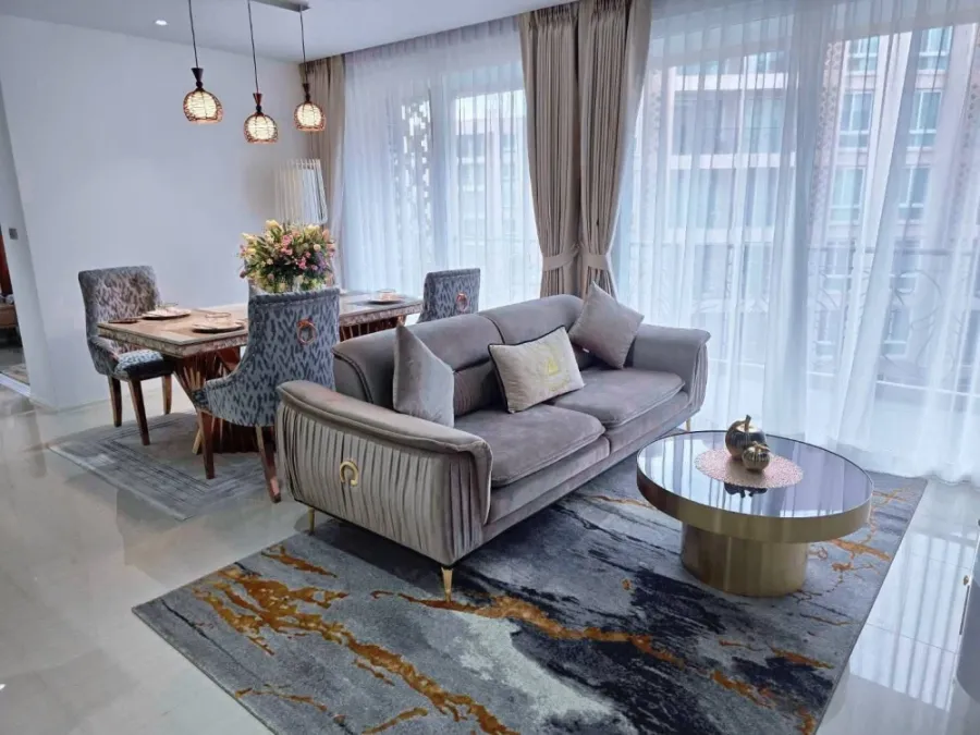 For rent: Atlantis Condo Resort Pattaya, 2 bedrooms, spacious living area, fully furnished, pool view, unblocked. Book now!