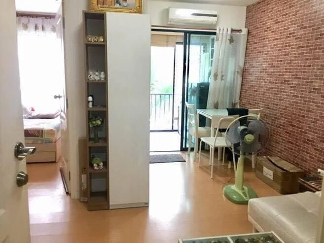 ขาย I CONDO สุขุมวิท 105 ได้วิวสระ พร้อมติดวอลเปเปอร์ทั้งห้อง สิ่งอำนวยความสะดวกครบ จบที่เดียว