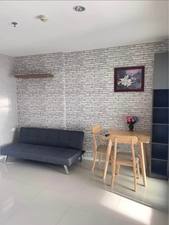 ปล่อยเช่า แอสปาย สุขุมวิท 48 ห้องกว้างมีพื้นที่ใช้สอยเพียบ ตกแต่งวอลเปเปอร์รอบห้องปังๆ จองด่วนจ้า