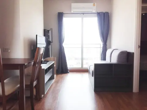 ให้เช่า Lumpini Place Ratchada - Sathu ชั้น 9 สูงกลังดี ห้องมุมเป็นส่วนตัวสุดๆ ห้องดีแบบนี้จองด่วนๆ images