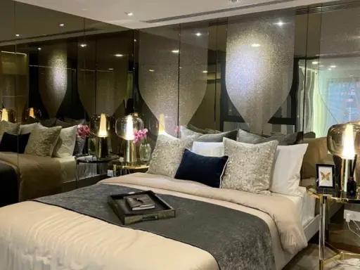 Sale down payment, Condo Soho, Bangkok, Ratchada, closed kitchen, full furniture. Don't be late, book now!!