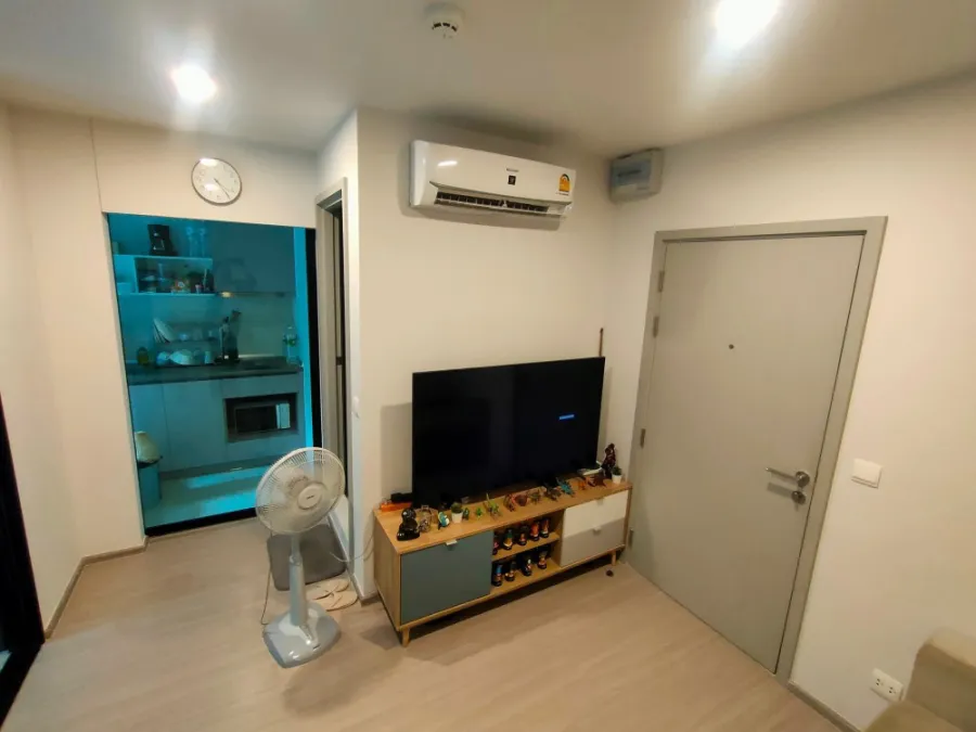 Sell / rent Aspire Asoke-Ratchada, new room, plus electrical appliances, full option, you can reserve first.