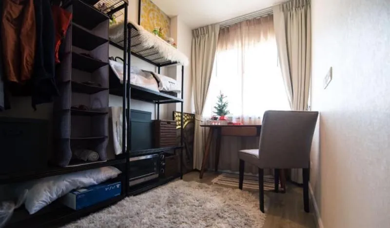 Urgent sale !! Condo, ID, corner room, decorated with built-in furniture, hurry up !!
