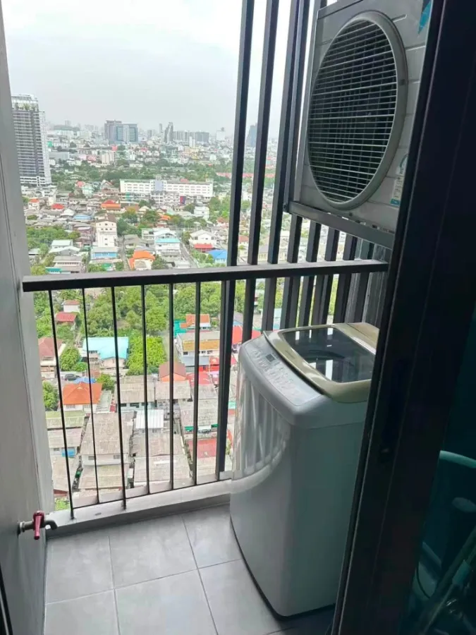 Selling The Tree RIO Bang-Aor Station 1 bedroom, 1 bathroom, fully furnished, beautiful unblocked city view. Book now!