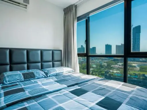 Urgent sale, The Base Park East condo, slap room, but beautiful, fully furnished, cheap, great value.