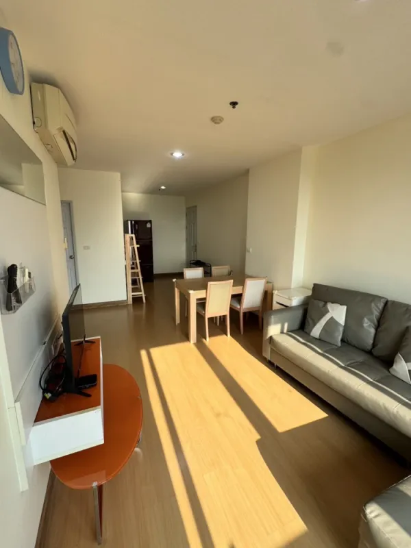 ✨ ด่วน! ปล่อยเช่าห้องสภาพนางฟ้า 2 Bed ติด MRT ห้วยขวาง แค่ก้าวเดียวถึง! ✨ คอนโด Life @ Ratchada-Huaikwang ห้องใหญ่ อยู่สบาย ตกแต่งบิลต์อินหรู สภาพใหม