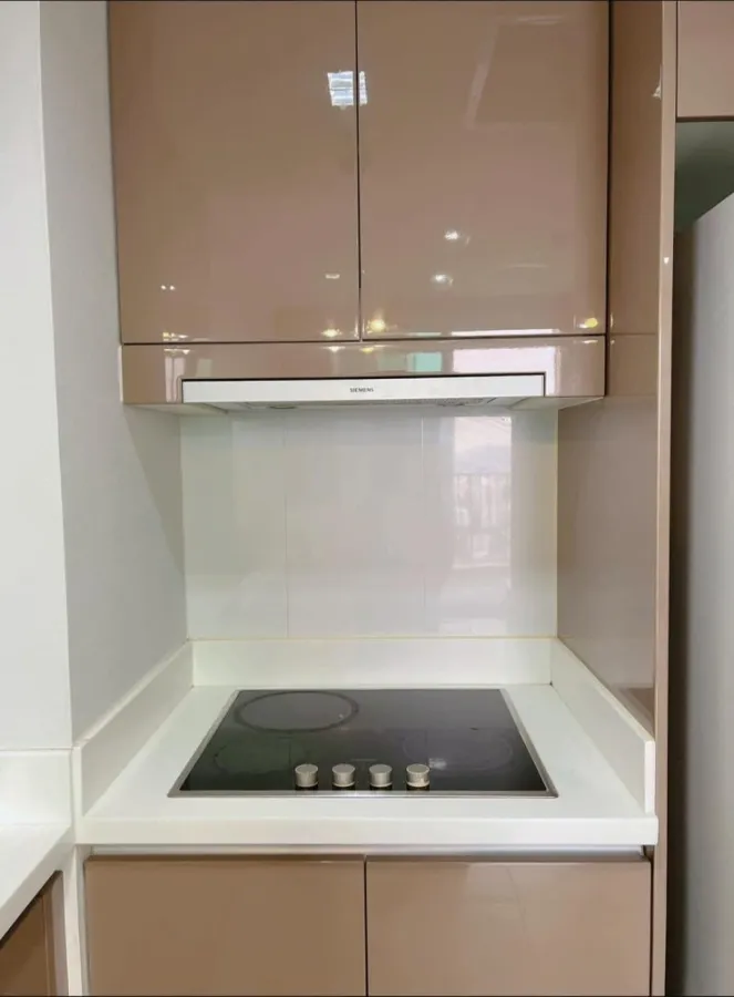 Sale/Rent Condo Siri at Sukhumvit 2 bedrooms, 2 bathrooms, fully furnished. Carry your bag and move in.