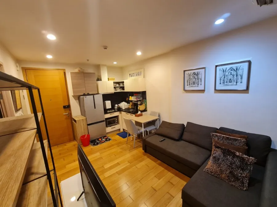 ขายด่วน Fuse สาทร- ตากสิน Condo ห้องแต่งครบ พร้อมเข้าอยู่ สิ่งอำนวยความสะดวกจัดเต็ม ไม่ซื้อคือพลาด